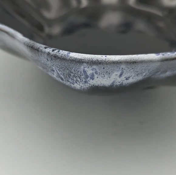 Studio Art Pottery Bowl Centerpiece BNP Canada Drip Glaze White Blue EUC - Picture 2 of 6